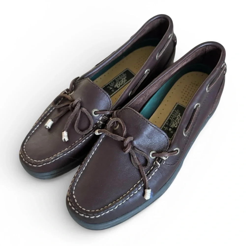 L.L. Bean Leather Camp Moc Loafers Brown Office Travel Fall Outdoor 9.5 Wide